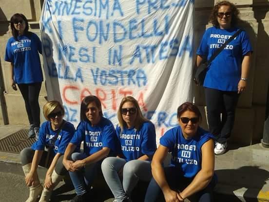 
	La protesta delle lavoratrici ex Compau

