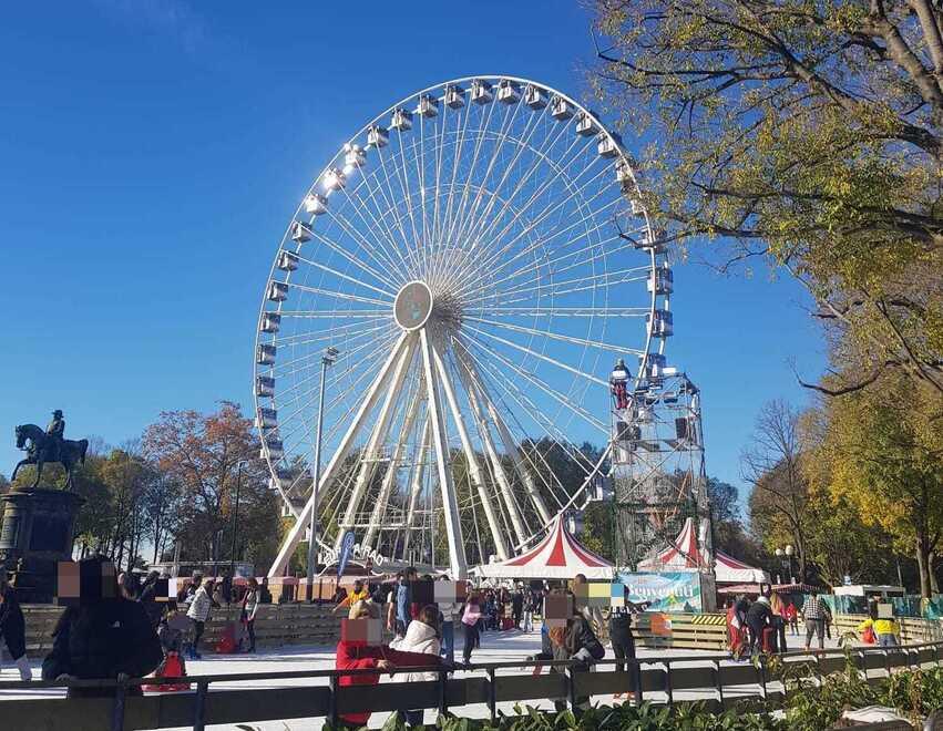 Firenze, la ruota panoramica caccia via i pusher. Che però non abbandonano le Cascine