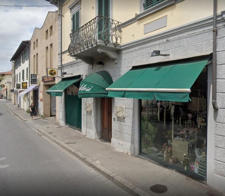 Prato, negozio di fiori distrutto: «Non è stato un furto ma un’intimidazione». I sospetti del proprietario