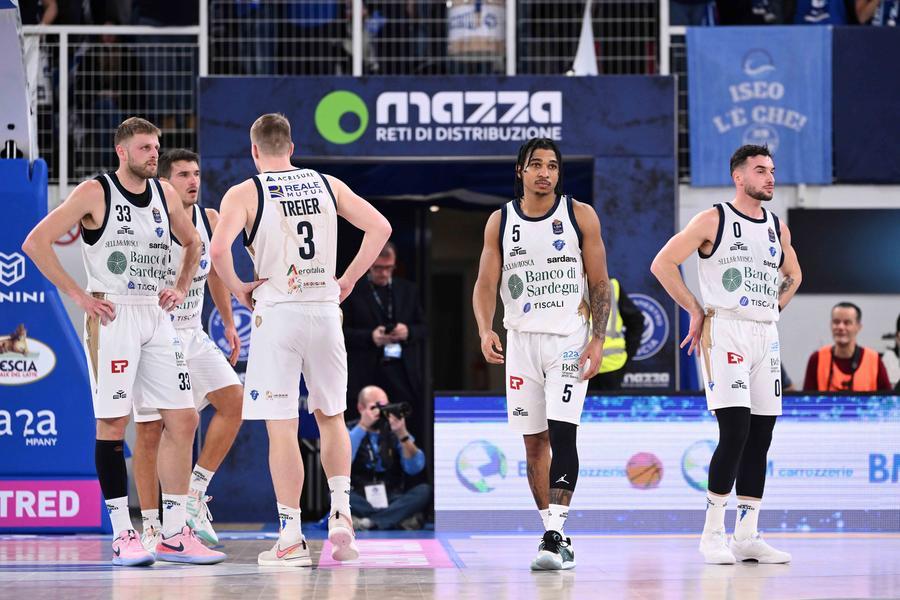 Una Dinamo disastrosa crolla a Brescia: 110-65