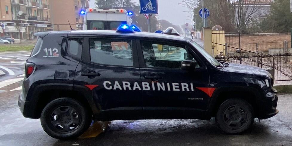Bando, picchiata da un uomo in auto: finisce al pronto soccorso