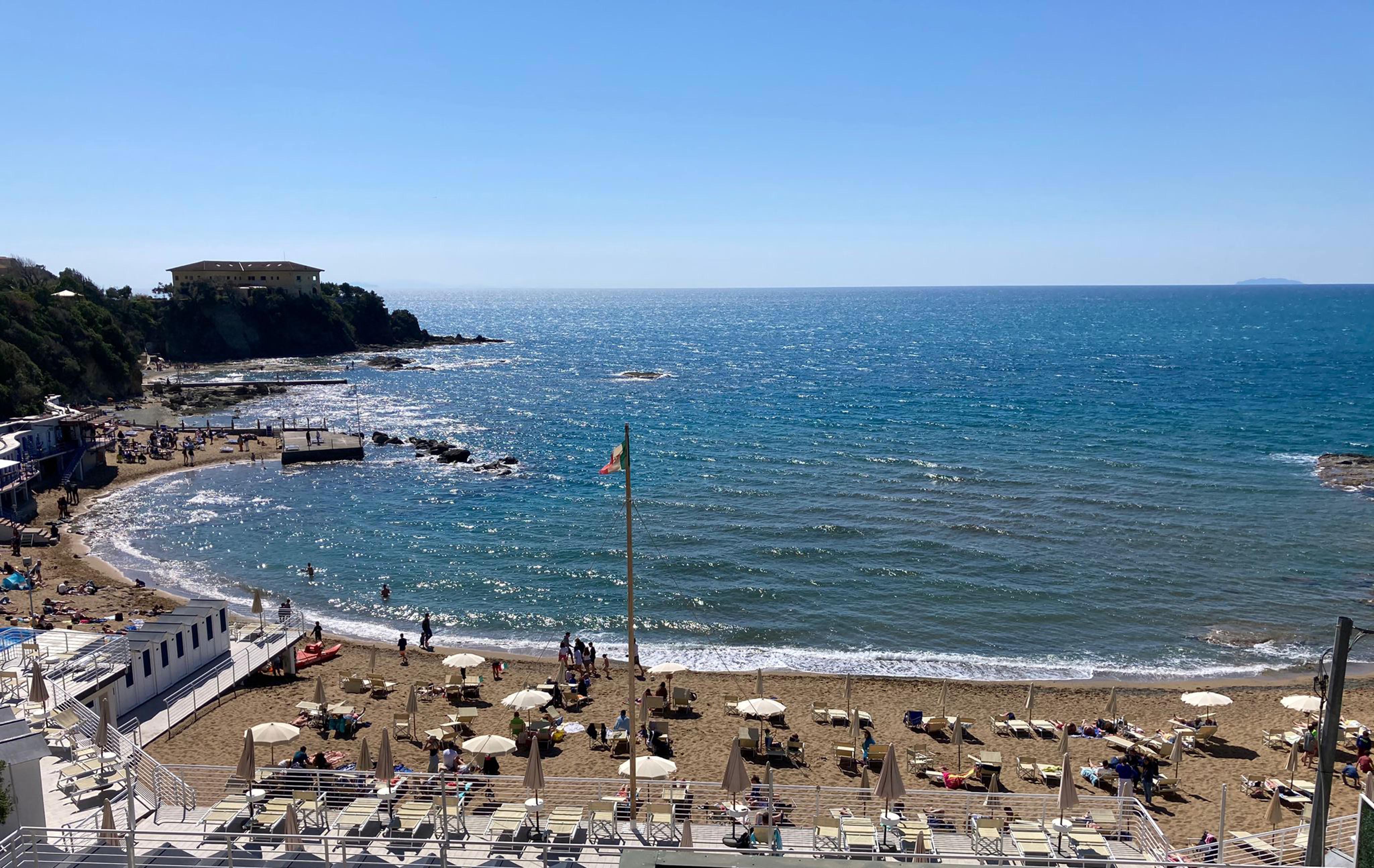 Un’immagine della Baia del Quercetano (foto Michele Falorni/Silvi)