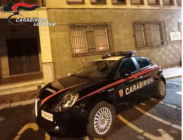 
	Una pattuglia dei carabinieri (foto d'archivio)

