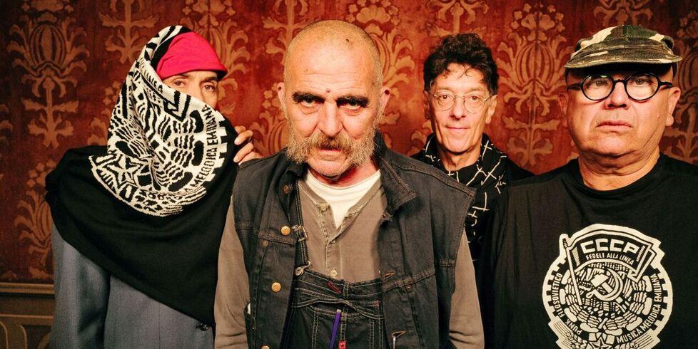 La mostra, i gala e i concerti sold out: ai Cccp anche il premio alla carriera e un’altra data a Berlino