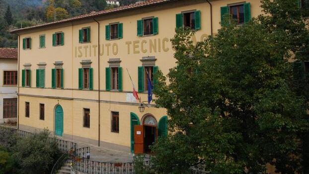 Pescia, accorpamento dell’Agrario: designato il liceo Lorenzini