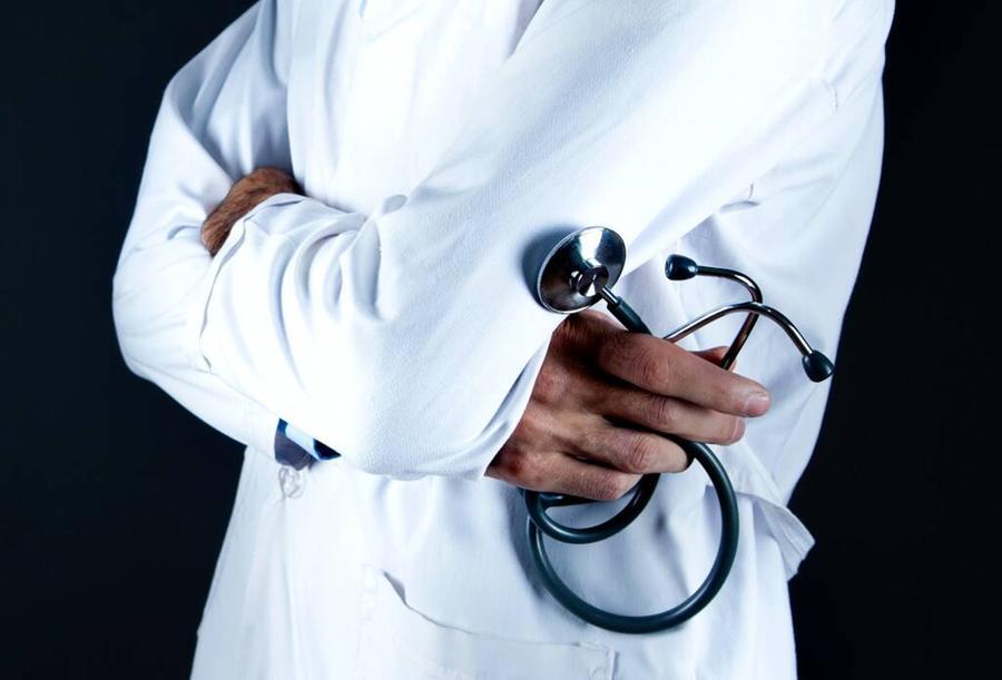 La Versilia cerca medici di base: entra in servizio chi sta ancora studiando