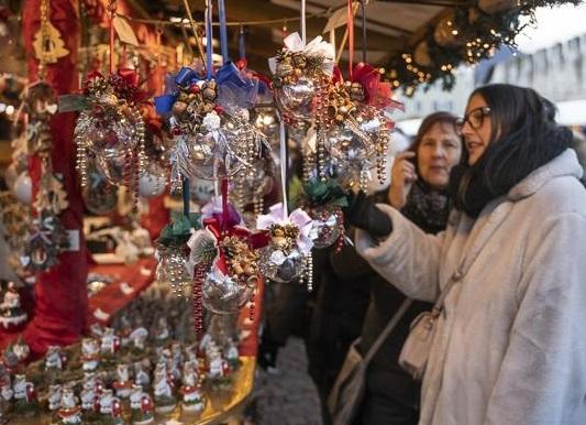 Shopping di Natale: a Modena gli affari vanno già a gonfie vele