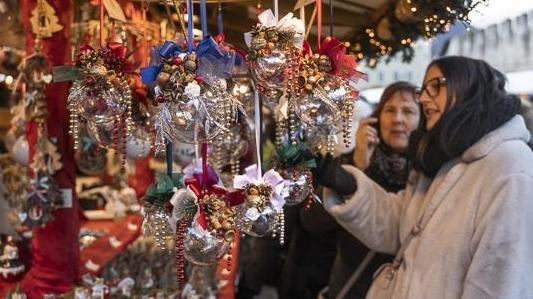 Shopping di Natale: a Modena gli affari vanno già a gonfie vele