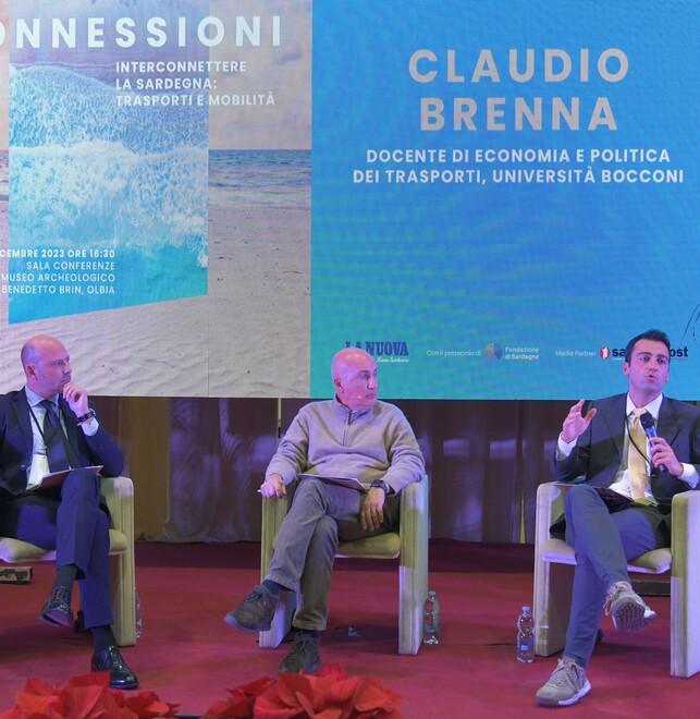 In Sardegna irrisorie le risorse per la continuità aerea e le manutenzioni stradali