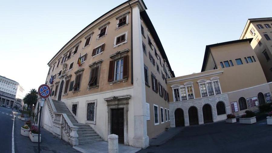 Livorno, due posti da bibliotecario in Comune. Ecco requisiti e scadenze