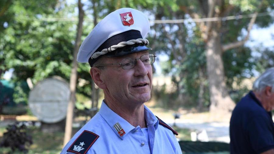 CASCINA - chiusura centro di accoglienza per immigrati La Tinaia ordinanza della prefettura il comandante della polizia municipale
Paolo Migliorini