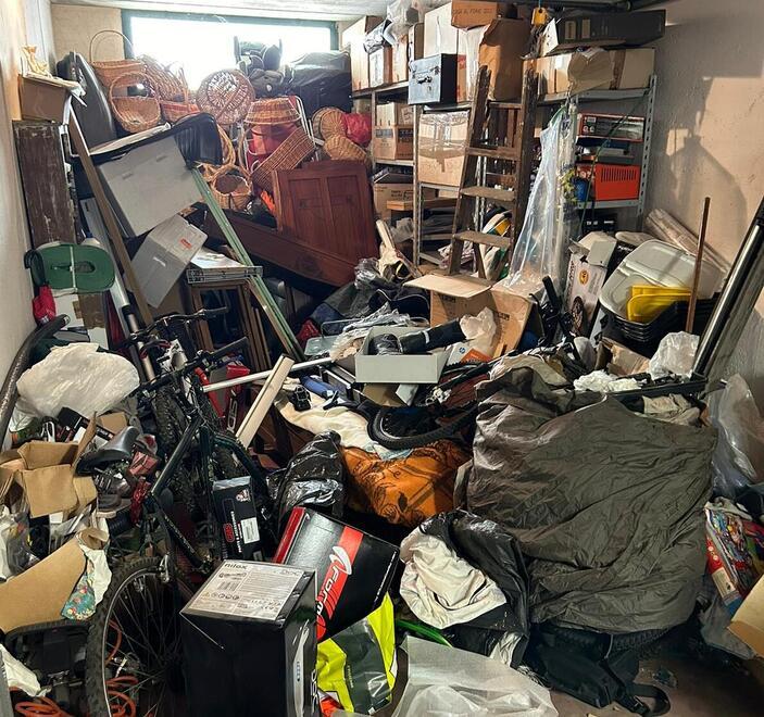 Livorno, ancora furti nei garage di via Roma