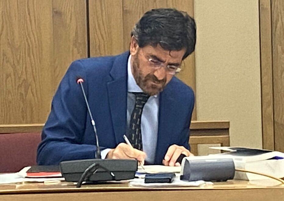 Reggio Emilia, rompe le costole alla mamma. Figlio 38enne rinviato a giudizio