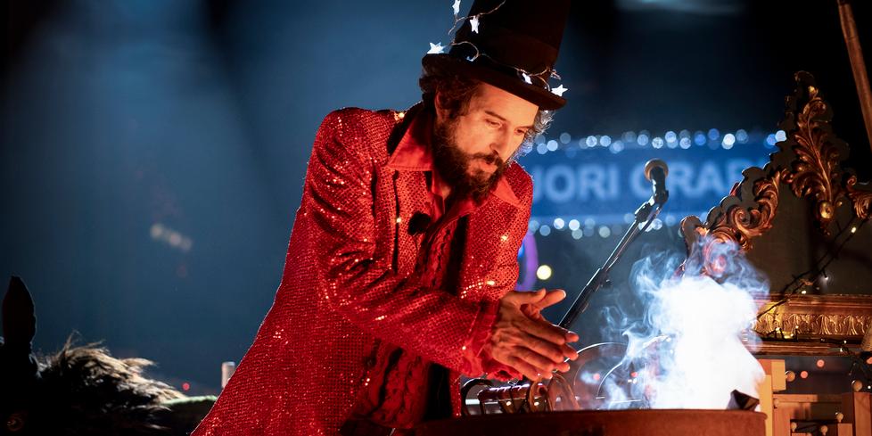 Reggio Emilia, Vinicio Capossela al Fuori Orario per l’immancabile concerto di Natale