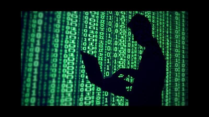 Attacco hacker, pubblicati sul Dark web 1,2 milioni di documenti privati delle aziende sanitarie di Modena