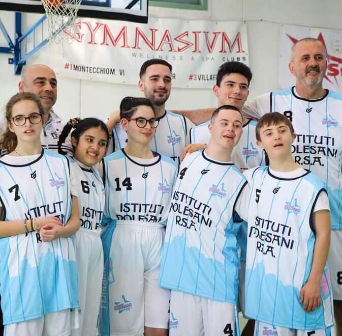 Ferrara, quando il basket è inclusione e i ragazzi disabili fanno squadra