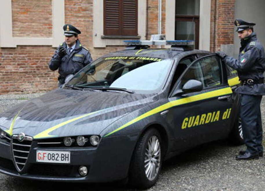 Genitori di un baby calciatore raggirati da un falso procuratore: le promesse, i soldi spesi e la scoperta dell’inganno