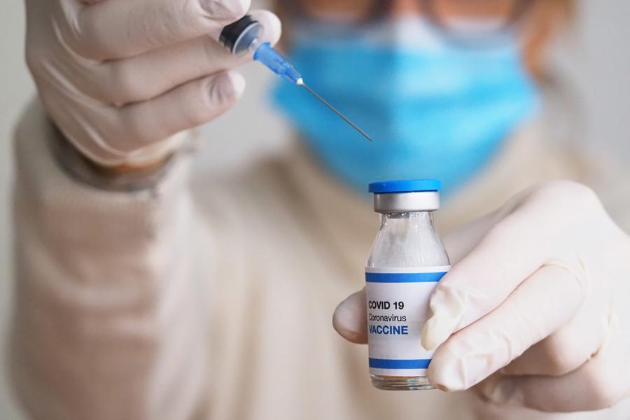 Covid in Toscana, tornano gli open day per i vaccini. La Regione: «Non abbassiamo la guardia, soprattutto tra i fragili»