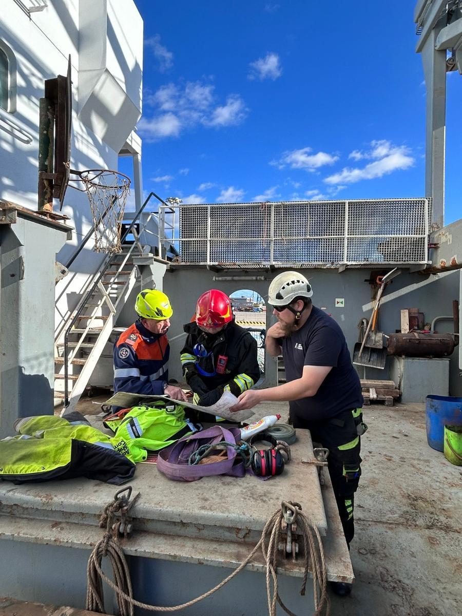 
	Un momento dell'esercitazione

