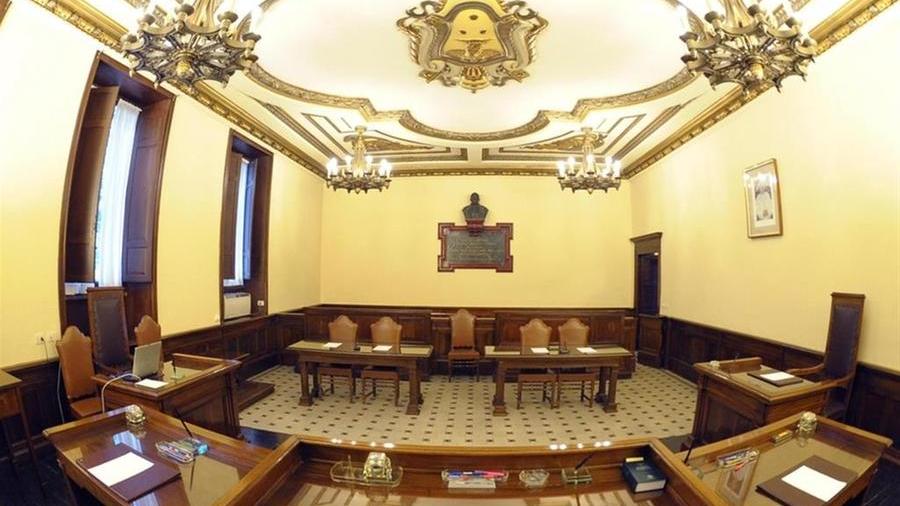 Gli avvocati di Angelo Becciu: «C’è profonda amarezza, il cardinale è innocente»