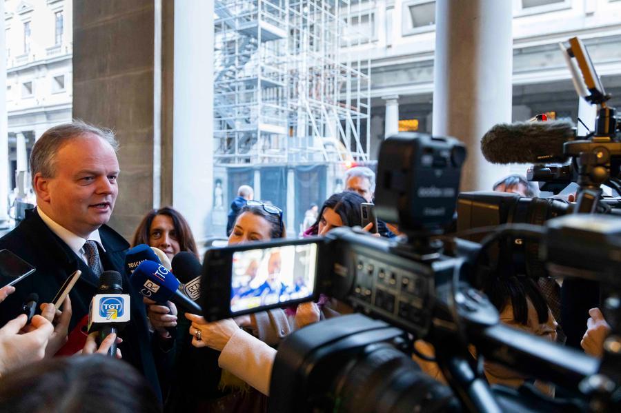 
	Eike Schmidt durante la conferenza stampa il giorno dopo la nomina a direttore&nbsp;del Museo e Real Bosco di&nbsp;Capodimonte a Napoli

