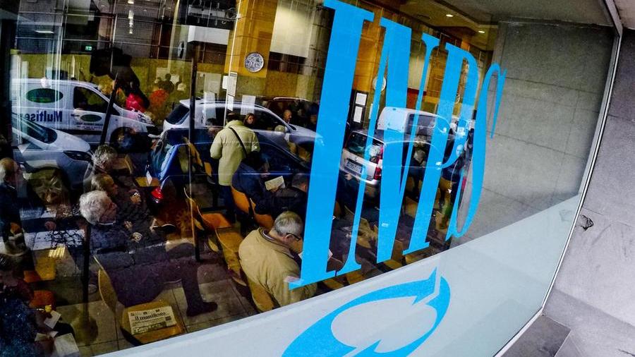 Assegno di inclusione, via alle domande: i requisiti e come richiederlo