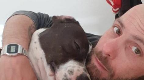 Detenuto morto nel carcere di Massama, il supertestimone: «Picchiato e ucciso perché ha visto un rapporto sessuale tra le guardie»