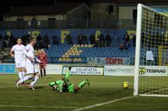 Lucchese sconfitta a Carrara