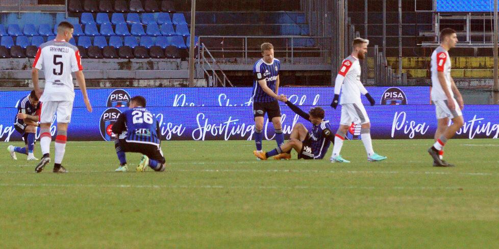 La delusione dei nerazzurri dopo il pari contro la Cremonese