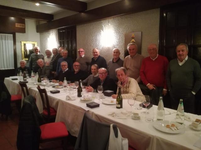 Modena, la cena a 50 anni dal diploma al Barozzi