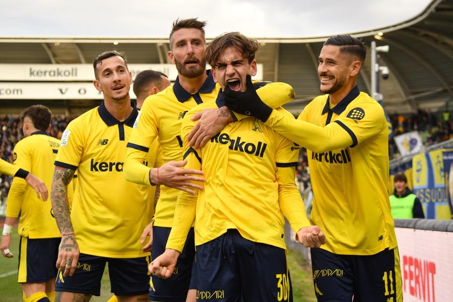 Modena, senti Bozhanaj: «Sogno la Nazionale, a lanciarmi l’ex gialloblù Zauli»