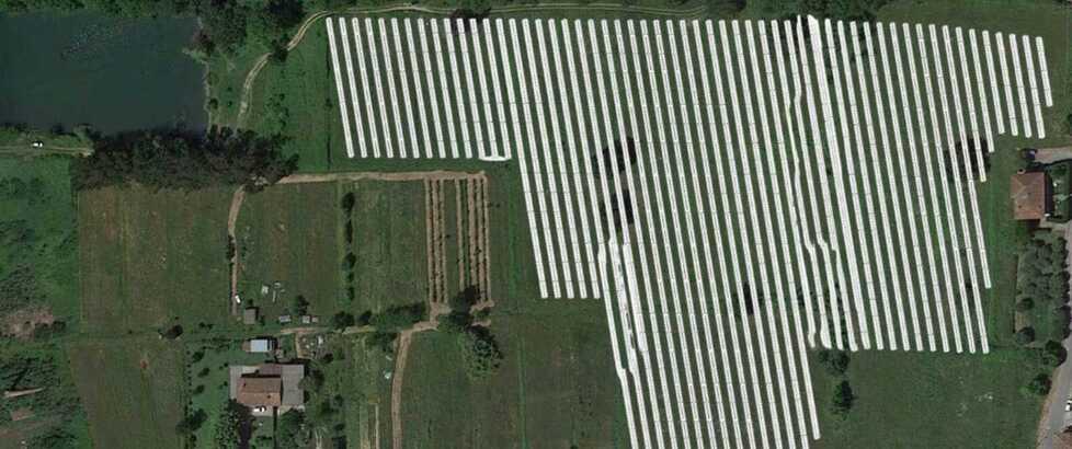 Pannelli solari, il sindaco di Porcari blocca i lavori<br>
