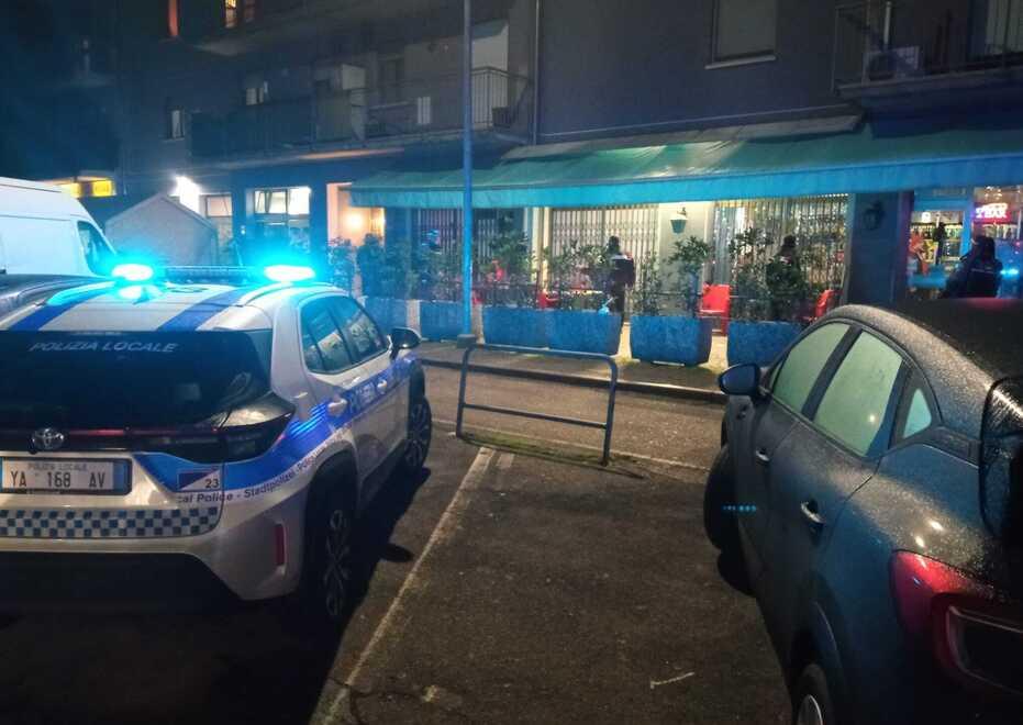 Reggiolo, devasta un bar, scatena una rissa e poi ferisce un carabiniere