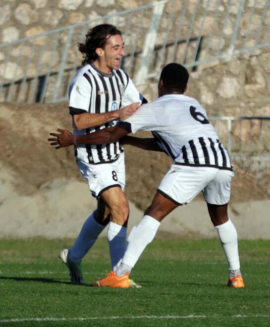 Massese: l’esultanza in campo