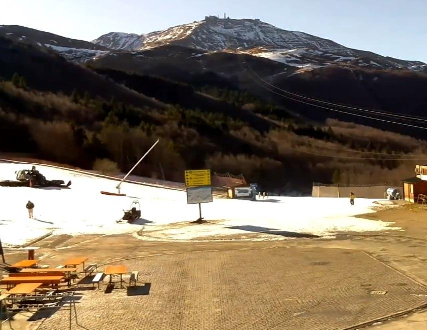 Le previsioni per le festività dell'esperto: «Ma quale bianco Natale, a Modena ci saranno picchi di 20 gradi»<br>
