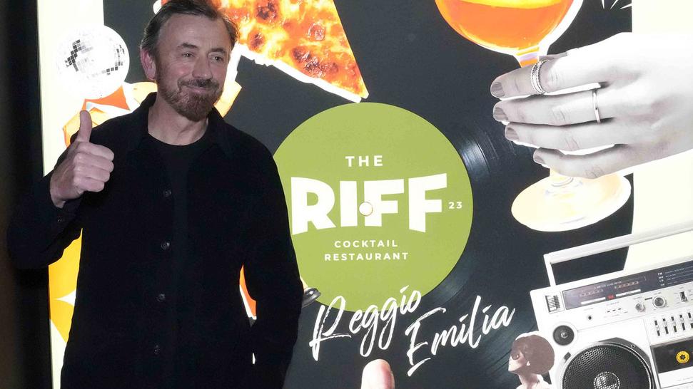 The Riff accende piazza San Prospero Benny Benassi apre le porte del suo salotto