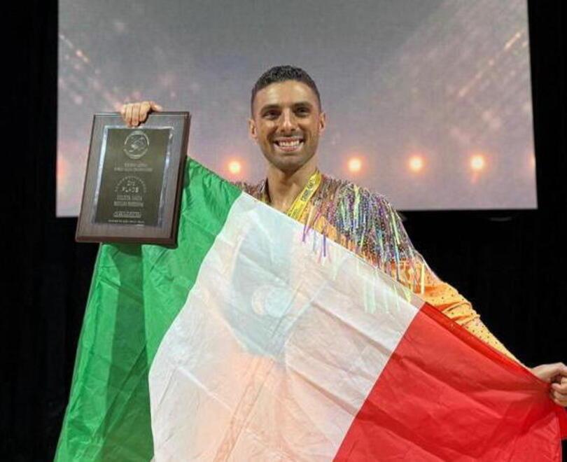 Brilla il ballerino Tony El Haber 