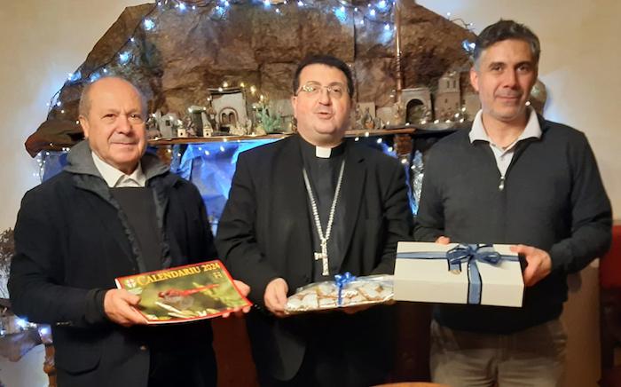 
	Battista Saiu, il vescovo&nbsp;Roberto Farinella e&nbsp;Massimo Brusa

