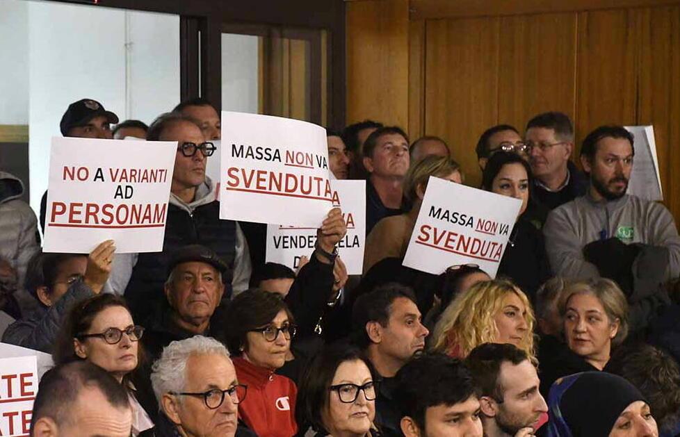 Massa, i Grossisti al procuratore di Sogegross: noi già in concorrenza e diamo tanto lavoro<br>
