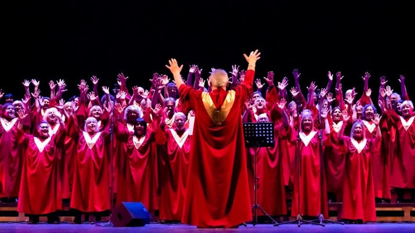 Livorno, il centro città balla al ritmo dei Joyful Gospel Ensemble