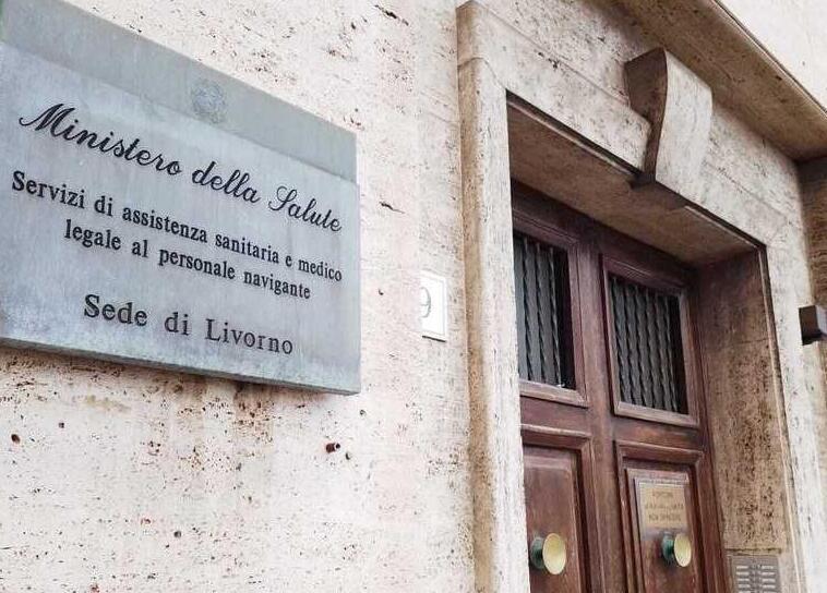 «Falsi certificati ai marittimi», il coordinatore degli infermieri vuole patteggiare - Chi sono i 31 indagati