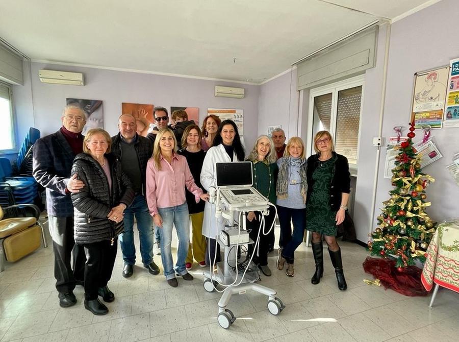 Livorno, donato un ecografo al consultorio del distretto di Fiorentina
