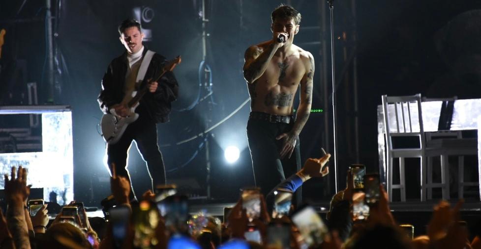 Volare nell’isola è proibitivo, Capodanno con pochi turisti