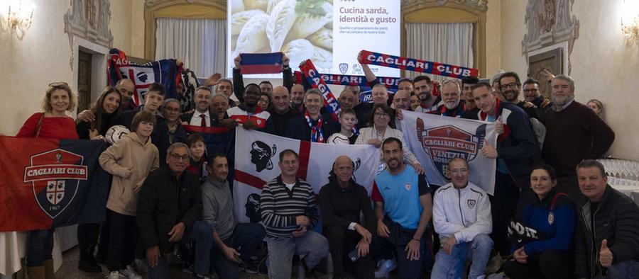 Cucina sarda e calcio: a Verona lo chef del Cagliari incanta i tifosi dei circoli quattro mori
