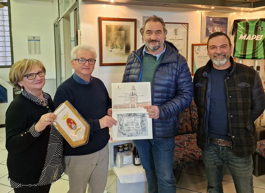 Sassuolo, dopo 50 anni di barba e capelli Tino saluta e va in pensione<br type="_moz" />
