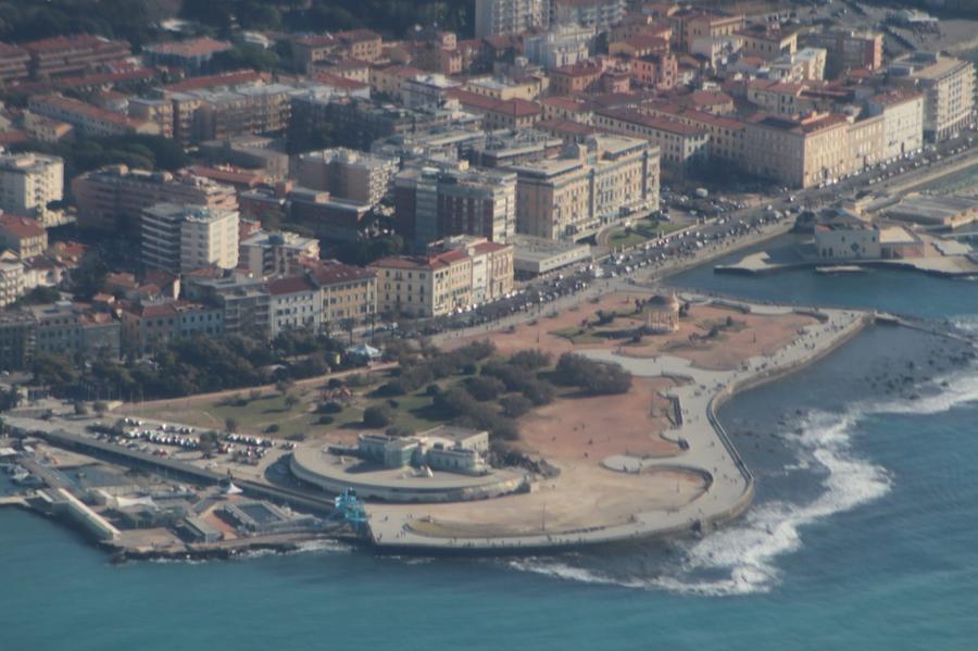
	Una veduta di Livorno dall'alto (foto d'archivio)

