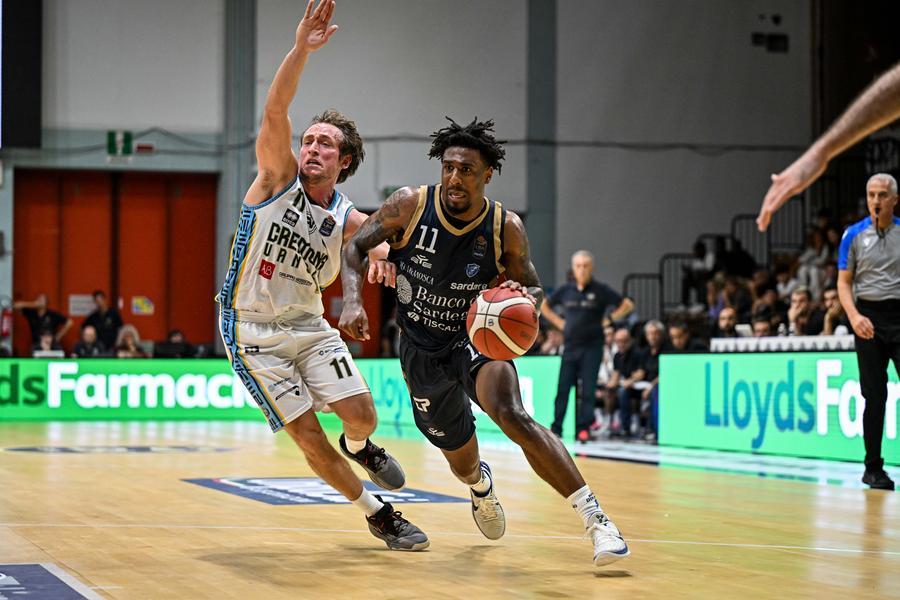 La Dinamo divorzia da Stanley Whittaker