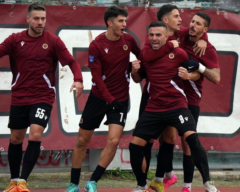 «Un trascinatore e un bomber da 20 gol Al Livorno serve questo per vincere»