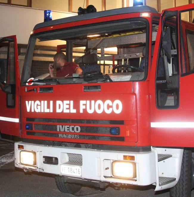 Bruciati 3 mezzi della Municipale 