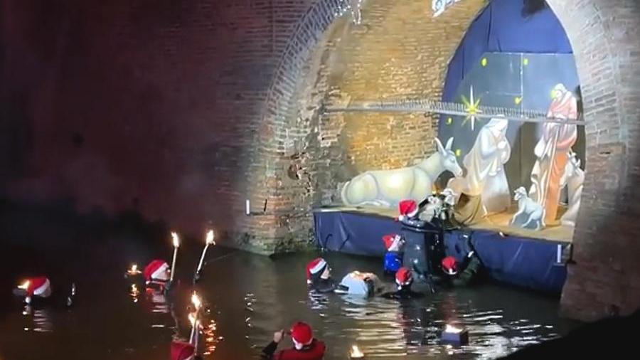 Ferrara, in via Cortevecchia un presepe firmato da Flavia Franceschini